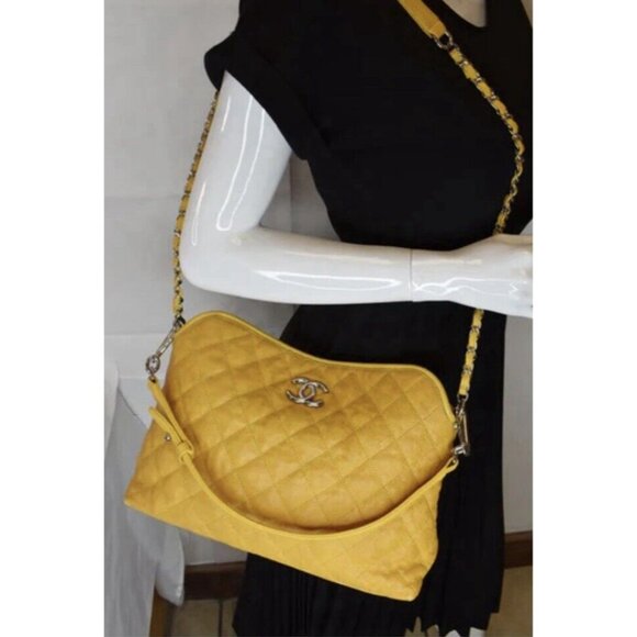 Chanel French Riviera Quilted CaviarLeather Hobo Bag Yellow (Pre-Owned) - Picture 2 of 14